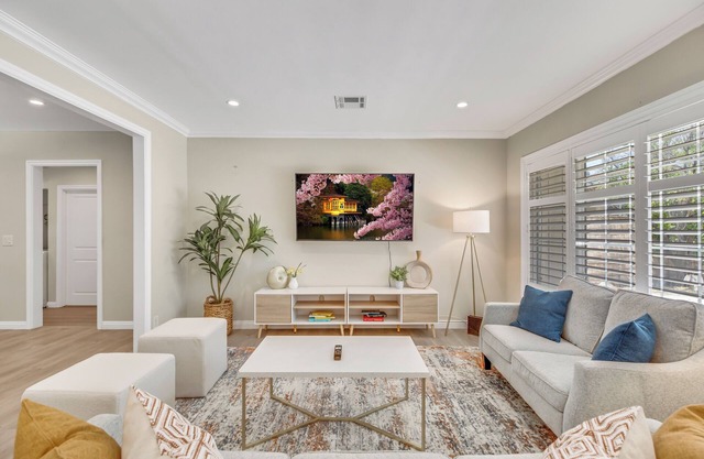 Wonderful Professionally Designed Beautiful Home