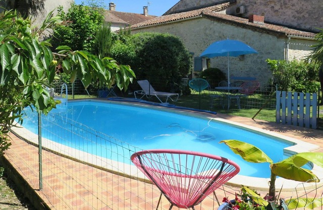 Maravillosa casa de vacaciones para 2 personas con WIFI, piscina privada, TV y aparcamiento
