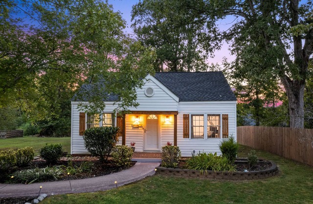 Wonderland Cottage Cleveland near Lee University/OCI BEST LOCATION Amazing