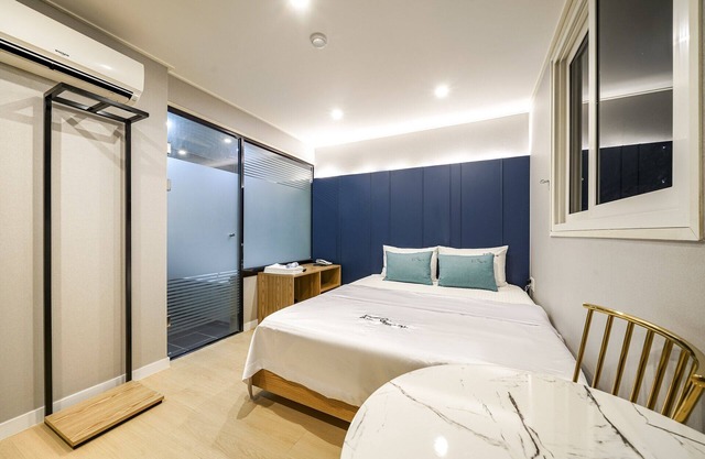 Yangsan Nambu-dong Jjak