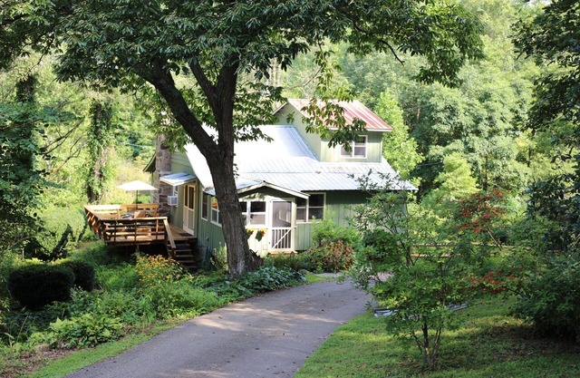 Yellow Branch Farm House cerca del lago Fontana y el sendero de los Apalaches