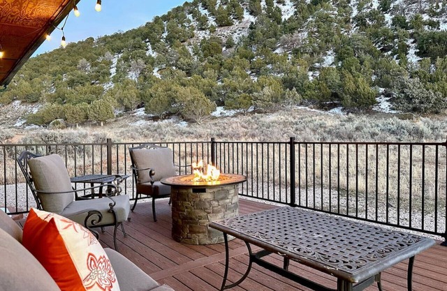 Beehive Basecamp: Explore | Ski | Play | Memories