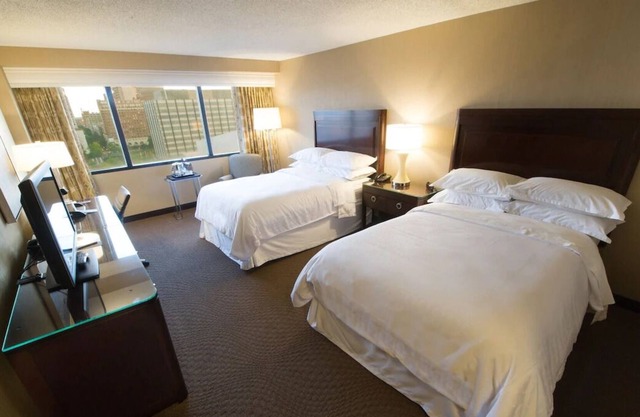 Your Home Away From Home! On-Site Restaurant and Bar, Pet-Friendly