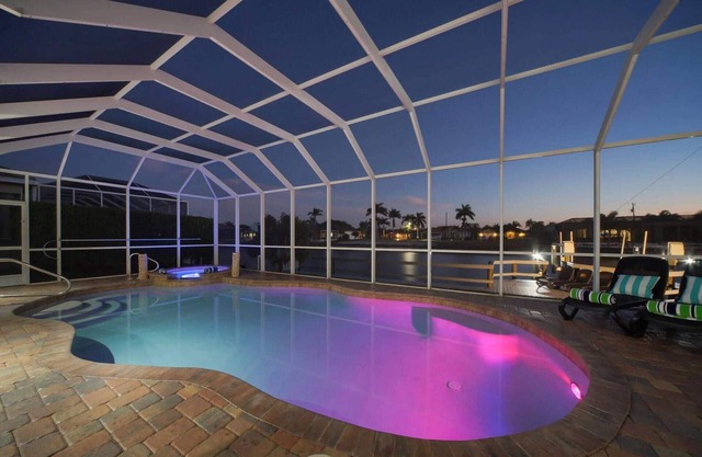 ¡Tus vacaciones comienzan aquí!Villa Prestige