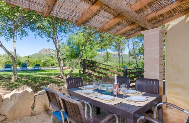 YourHouse Son Jaumell 6, finca con piscina en Cala Agulla