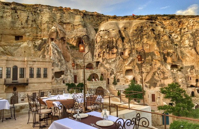 Yunak Evleri - Special Class