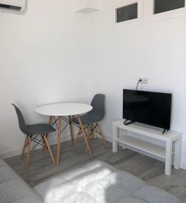 Almendrales Apartamento | Ático en Madrid Rio(Parking opcional bajo disponibilidad)