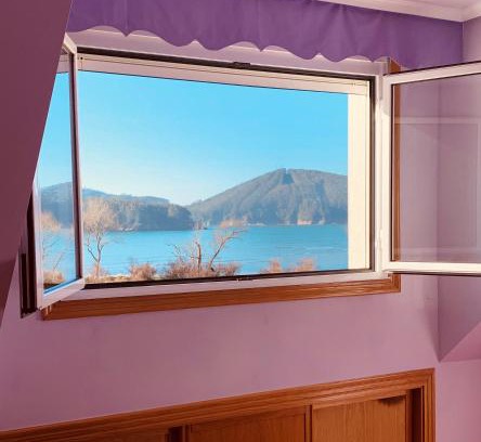 Cerdeira Apartamento | Ático en primera línea de playa