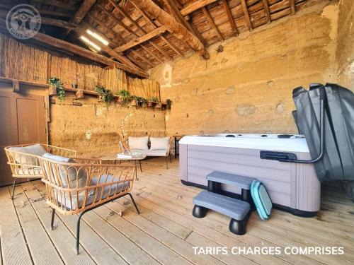 Saint-Cyr-les-Vignes Casa | Échappée champêtre avec spa et activités à Saint-Cyr-les-Vignes - FR-1-496-310