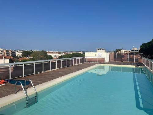 Golfe Juan Apartamento | Élégant Appartement 2pièces PiscineVue mer parking