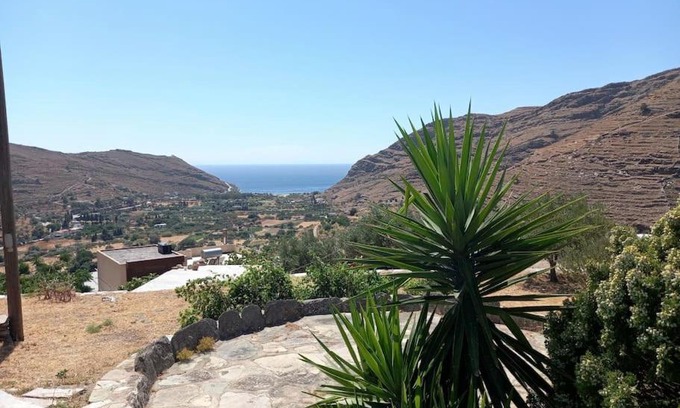 Pisses Apartamento | Το Σπίτι στην Πλάκα/To Spiti stin Plaka