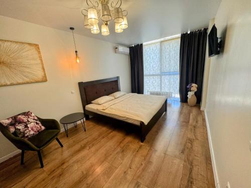 Rivne Apartamento | Дизайнерський ремонт&центр& VIP, ЕЛЕКТРОЗАПРАВКА на території будинку