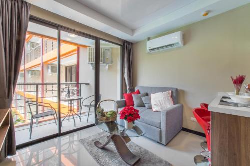 Nai Harn Apartamento | Квартира вид на бассейн NBC S402 by IBG Property