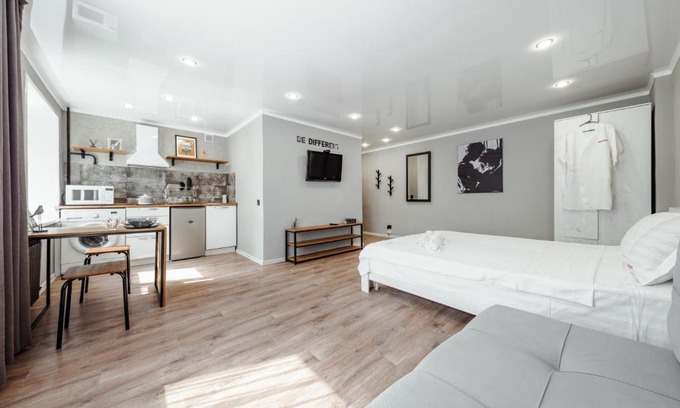 Petropavlovsk Apartamento | Квартира-студия в центре Публика