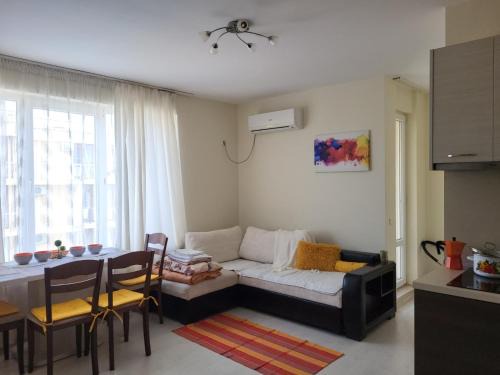 Ravda Apartamento | Комплекс Конти