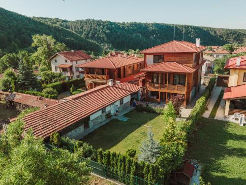 Raduil Casa | Къща за гости "Фамилия"