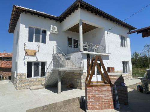 Tsenovo Casa | Къща Стария Елен