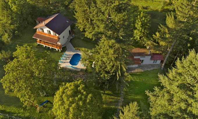 Ribaritsa Casa | Пе́трови Вили