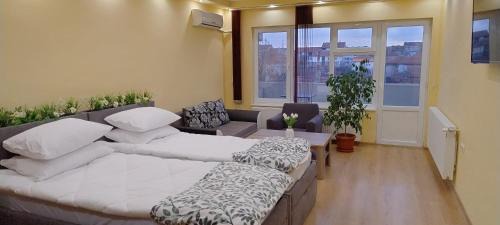 Yambol Apartamento | Студиа за гости СЛАВЯНИ