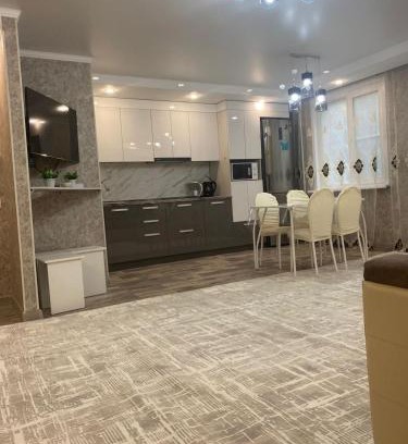 Oskemen Apartamento | Трехкомнатные апартаменты