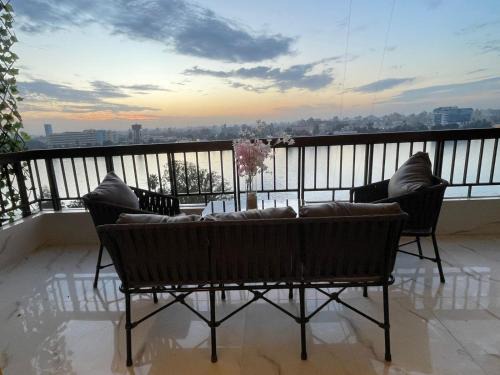 Cairo Apartamento | شقة مطلة علي ممشي اهل مصر