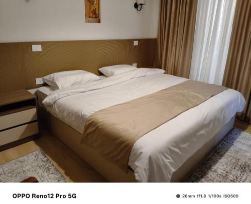 New Cairo Cama Y Desayuno | غرفة ماستر بتراس سكن العاصمة