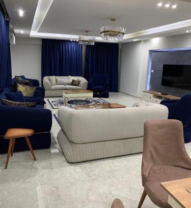 Al-Basatin Apartamento | كمباوند بفاريا