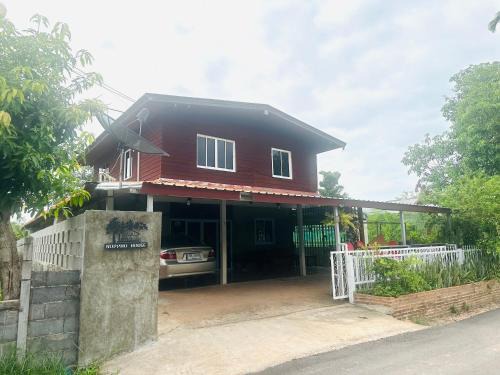 Bung Khong Long Casa | บ้านนภภูเกตส์เฮ้าส์