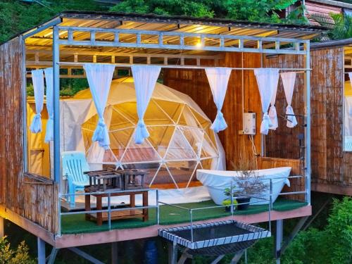Mae Rim Otro | ม่อนแสงระวี