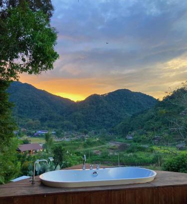 Bo Kluea Cama Y Desayuno | สะปัน Riva camp