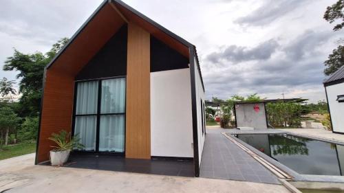 Nong Chang Casa | เดอะแกรนด์สตาร์กู๊ดวิว