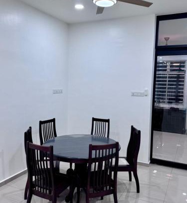Segamat Casa | 双层排楼民宿8号