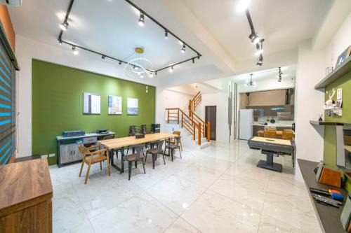 Wujie Apartamento | 寵物友善-無門禁24小時進出-象日葵民宿-免費停車