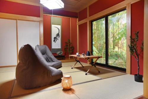 Katsuyama Casa | 山斎ｰ勝山市の最北端に佇む一棟貸しの宿-