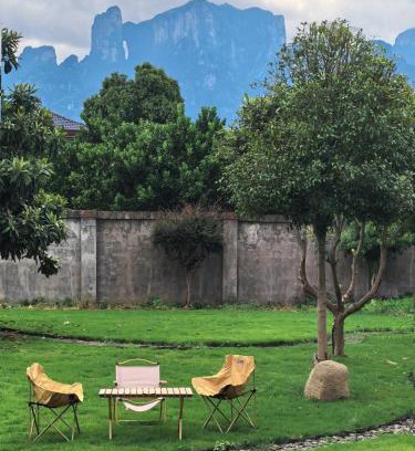 Yongding Casa | 张家界溪畔民宿-Zhangjiajie The Brookside Hotel