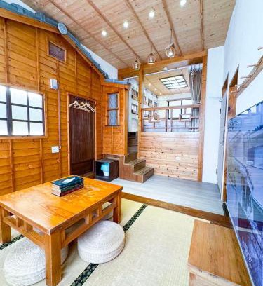 Tainan City Centre Casa | 慢步南國 雙包棟民宿 Slow Tainan Entire Home