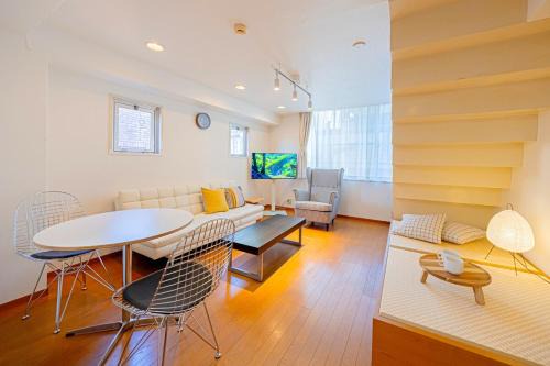 Sasazuka Apartamento | 東真ビル4f5f