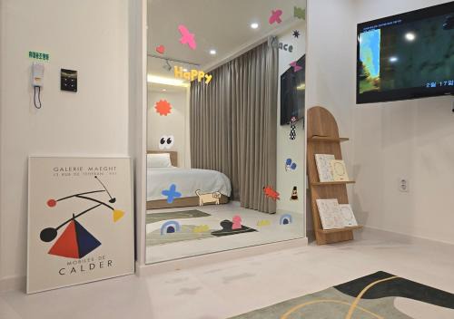 Ingye-dong Hotel | 라메르스테이&수원파티루프탑