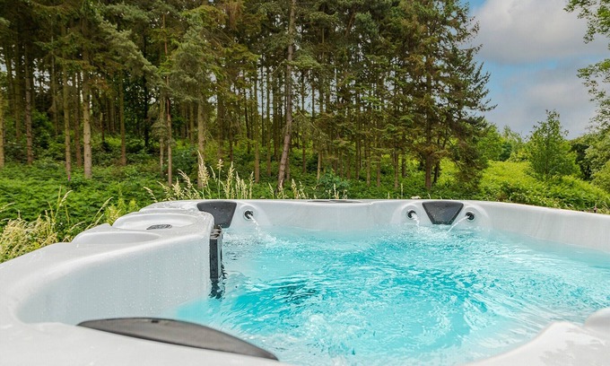 Felton Cabina | 0 bedroom accommodation in Shrewsbury