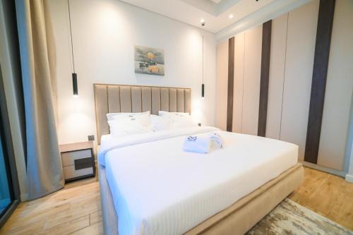 Al Satwa Apartamento | 03 Diamond Jumeirah Garden City 1 2br Apartment
