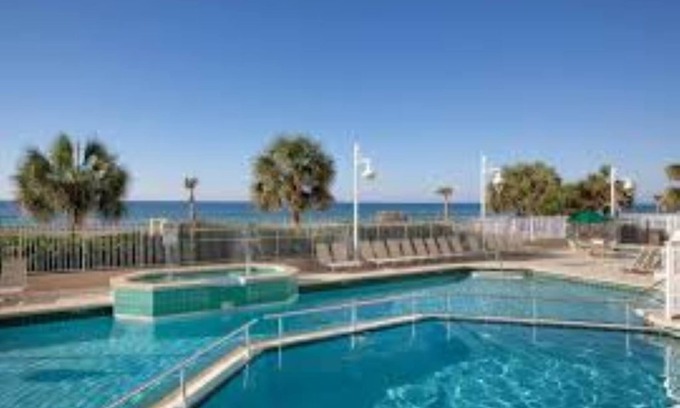 Miramar Beach Complejo | 1 Bed 1 Bath Suite, Majestic Sun!