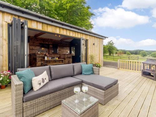 Llanvair Kilgeddin Casa | 1 Bed in Abergavenny 88015