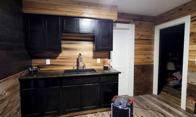 Strongsville Casa | 1-bed on 1 acre complete remodel. Cabin like interior...unique. Sleeps 2.