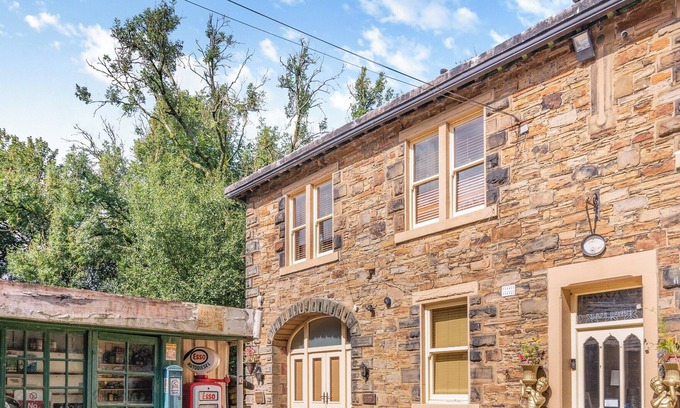 Accrington Cabaña | 1 bedroom accommodation in Accrington