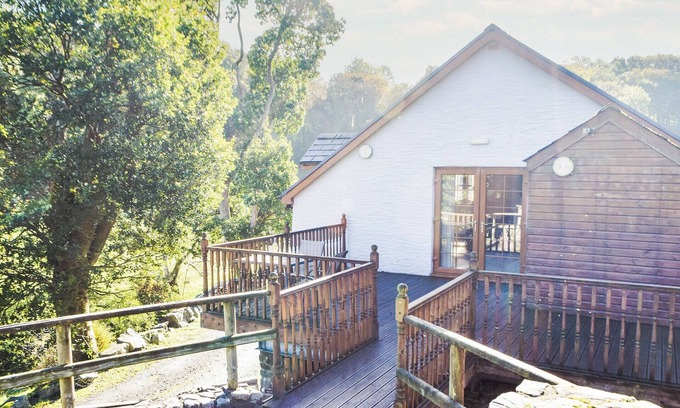 Llandysul Cabaña | 1 bedroom accommodation in Capel Dewi