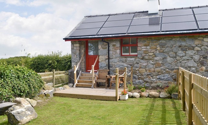 Llandwrog Cabaña | Alojamiento de 1 habitaciones en Llandwrog, near Caernarfon