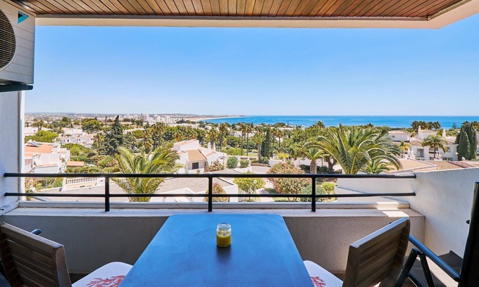 Alporchinhos Apartamento | Apartamento de 1 dormitorio Carina con preciosas vistas al mar.