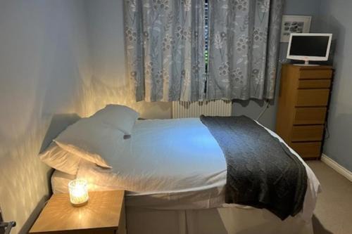 Copthorne Apartamento | 1 Bedroom Apartment Sleeps 2 - Pets Welcome - Tv