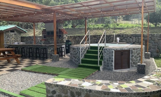 Loja Cabaña | 1 BEDROOM COTTAGE WITH OUTDOOR AMENITIES