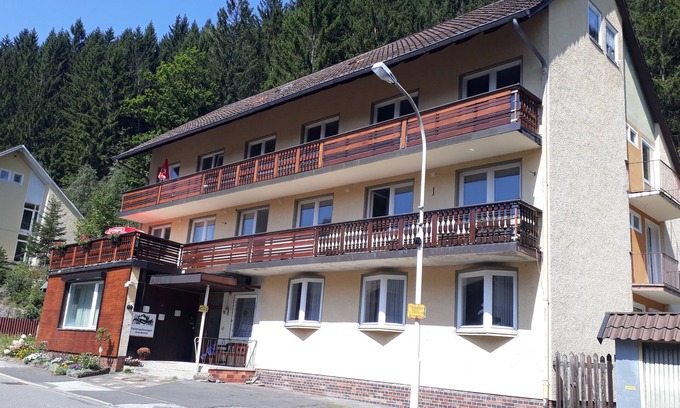 Wildemann Apartamento | Apartamento de 1 dormitorio con balcón al sur.